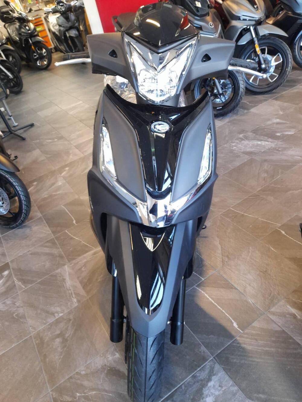 Kymco Agility 350i NN R16 (2023 - 26) (3)