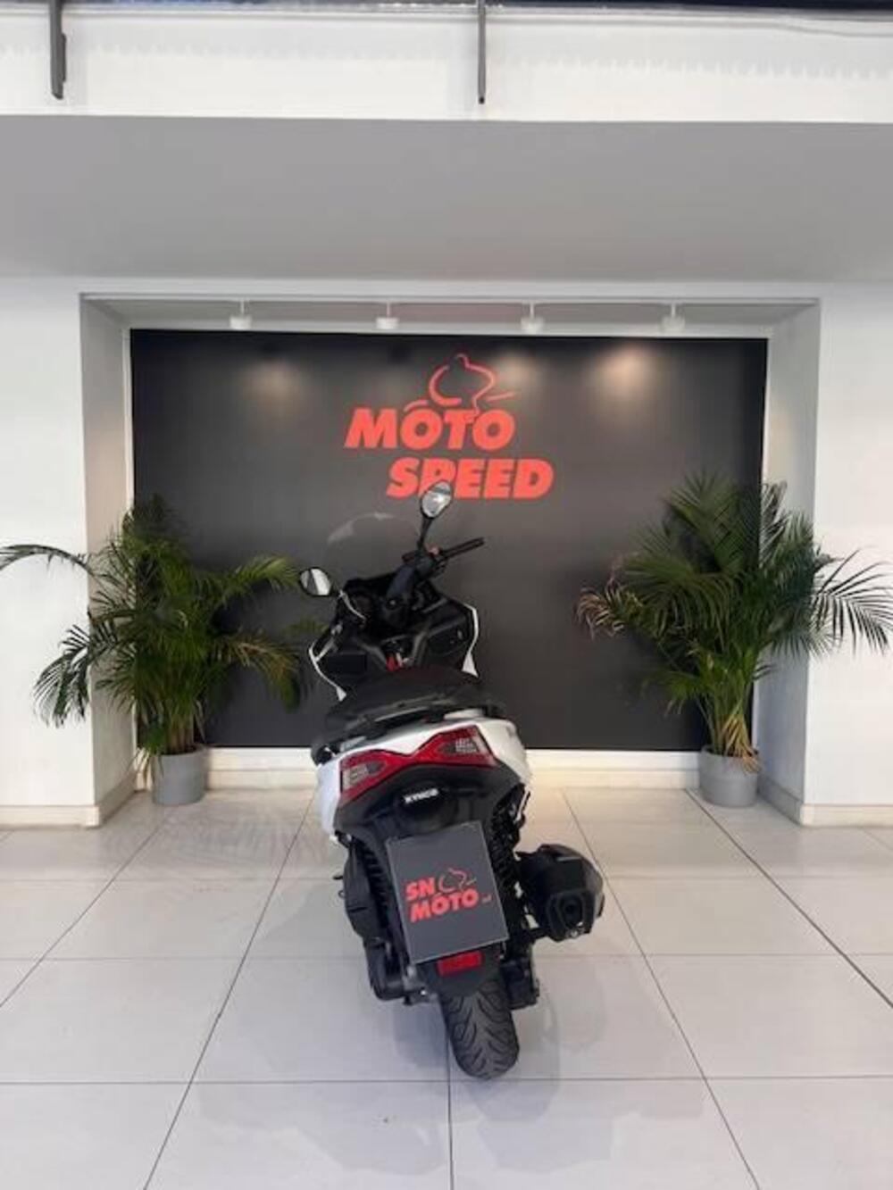 Kymco X-Town 300i ABS (2016 - 20) (5)