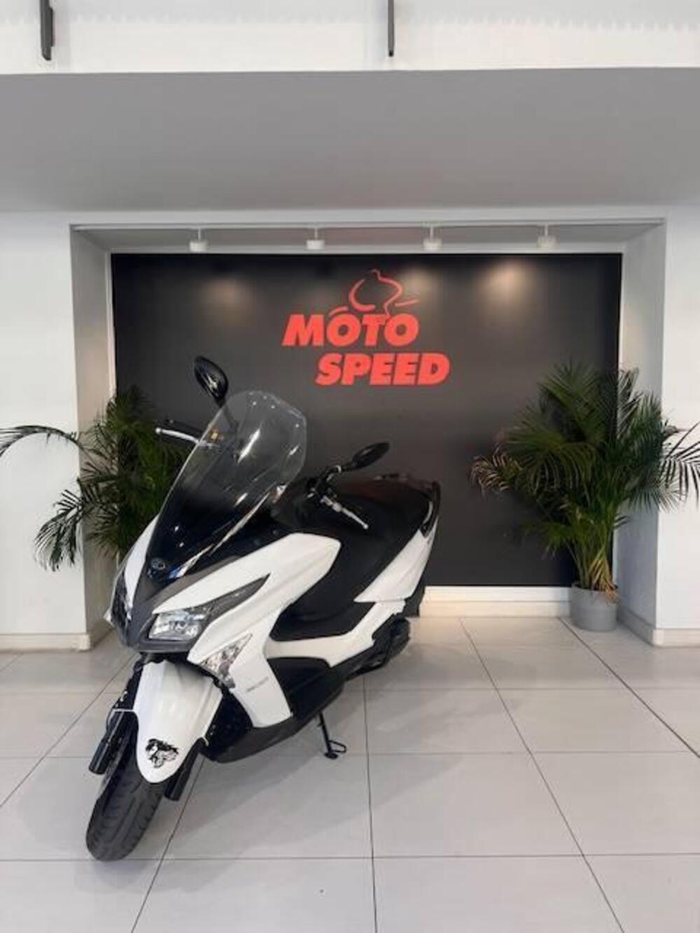 Kymco X-Town 300i ABS (2016 - 20) (3)