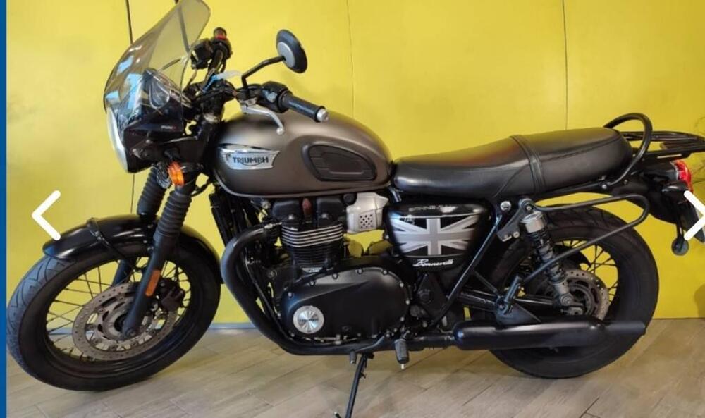 Triumph Bonneville T100 Black (2017 - 20) (4)