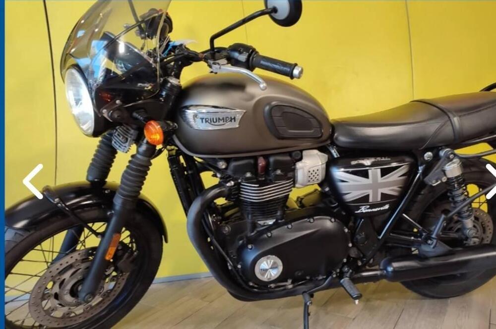 Triumph Bonneville T100 Black (2017 - 20) (9)