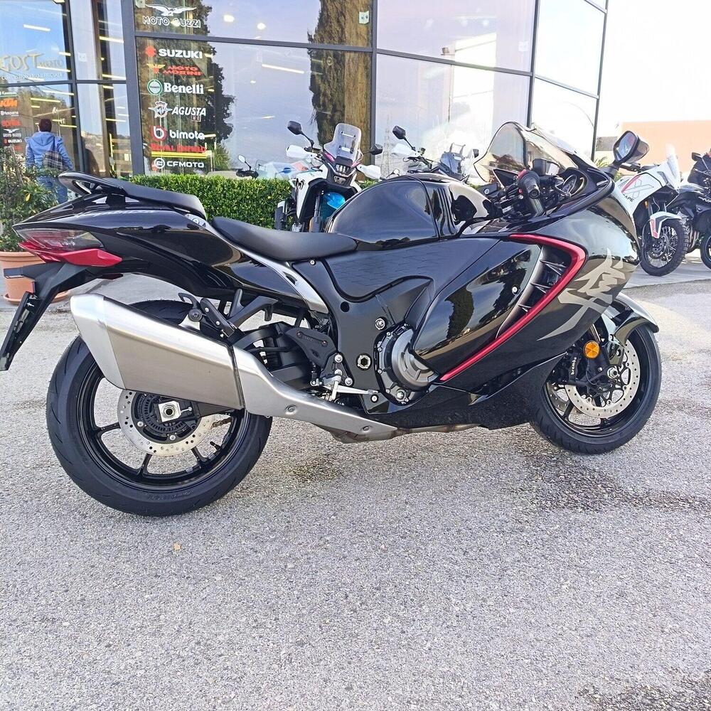 Suzuki GSX 1300 R Hayabusa (2026) (16)
