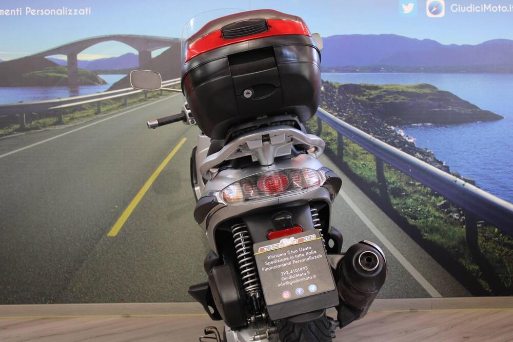 Piaggio Beverly 250 i.e. (2004 - 06) (16)