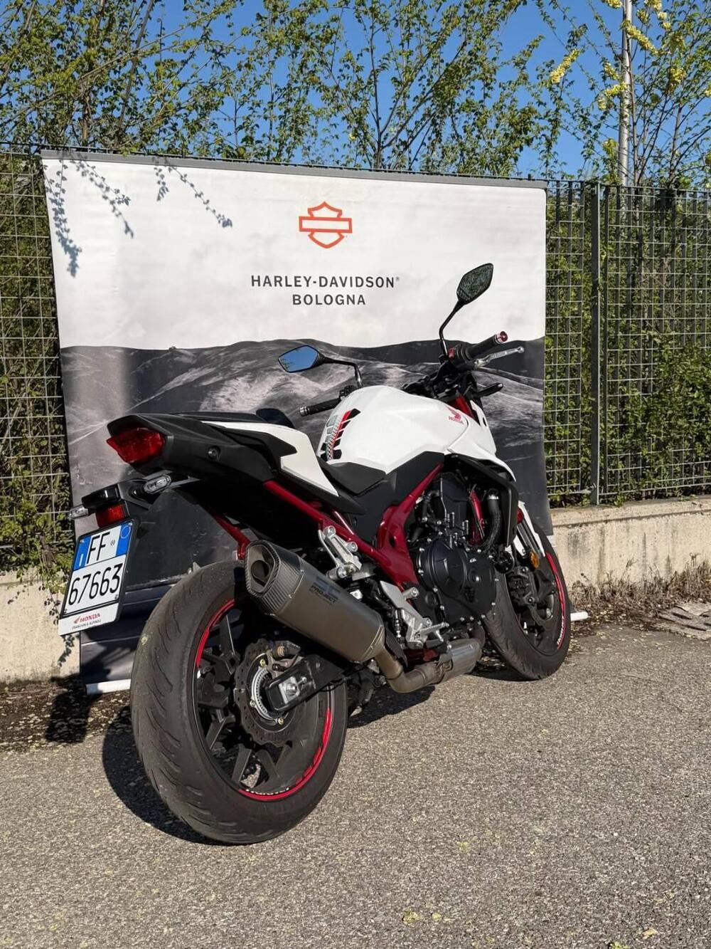 Honda CB 750 Hornet (2023 - 24) (5)