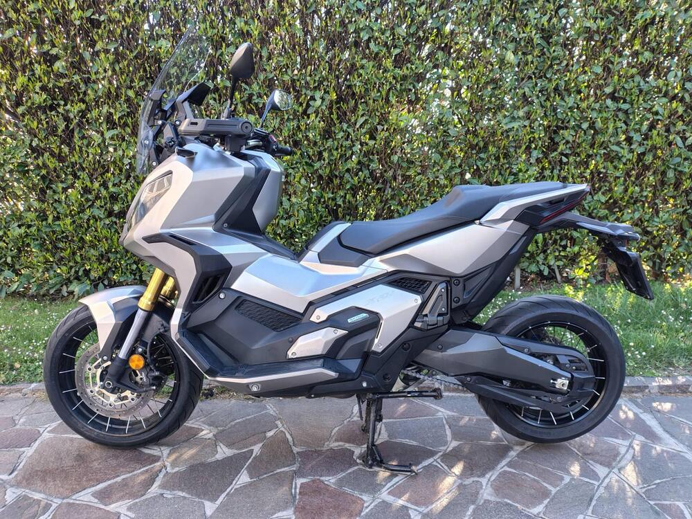 Honda X-ADV 750 DCT (2021 - 24) (2)