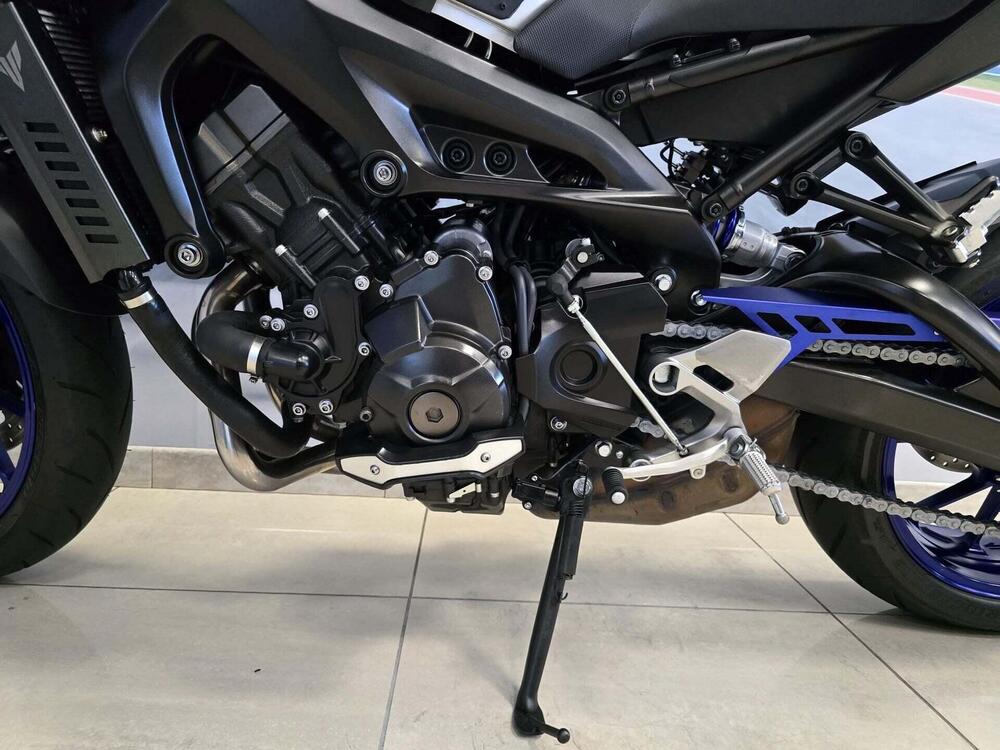 Yamaha MT-09 ABS (2016) (9)