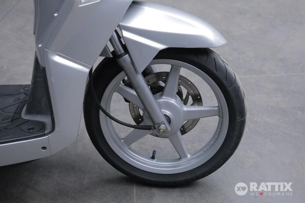 Kymco People 125 S DD (2007 - 16) (9)