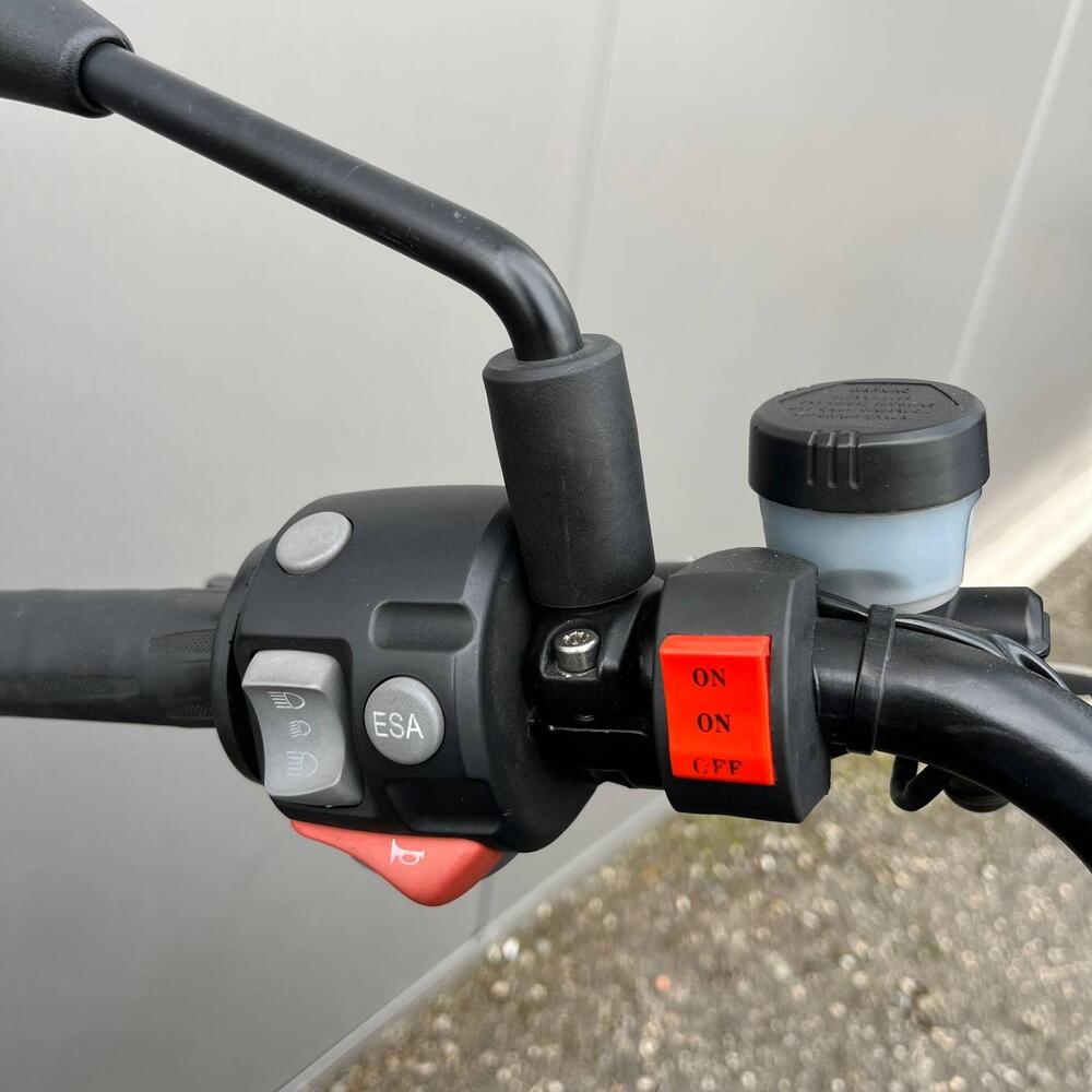 Bmw R 1200 R (2006 - 11) (9)