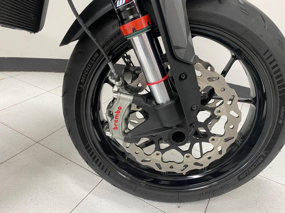 KTM 890 Duke L (2021) (5)