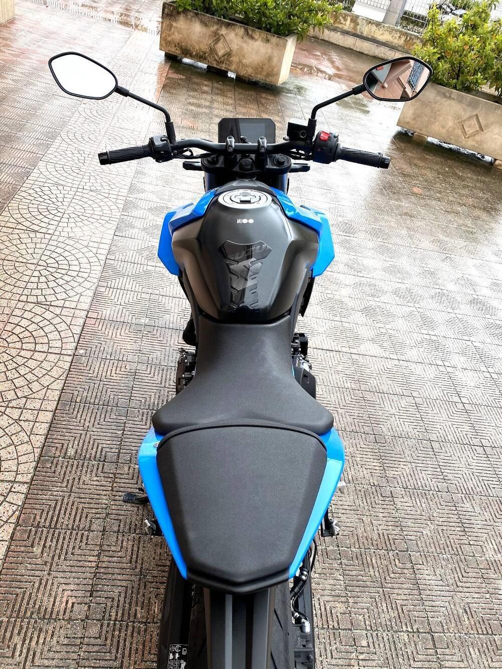 Suzuki GSX-8S (2023 - 24) (7)