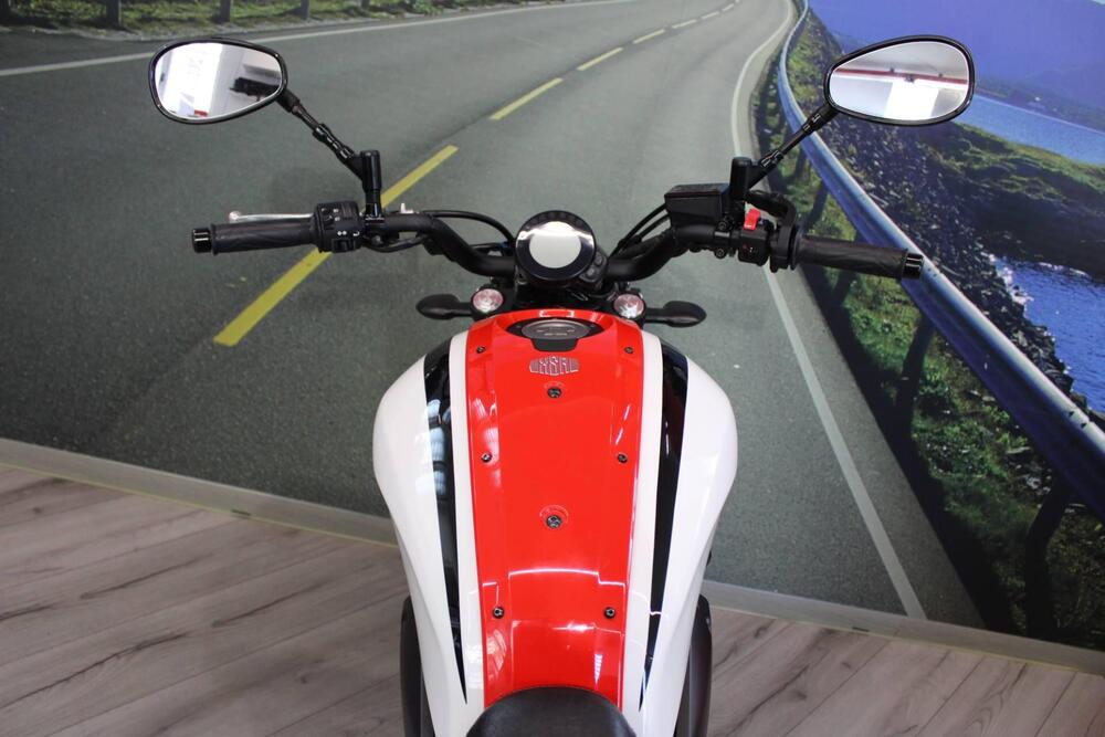 Yamaha XSR 700 ABS (2016 - 20) (20)