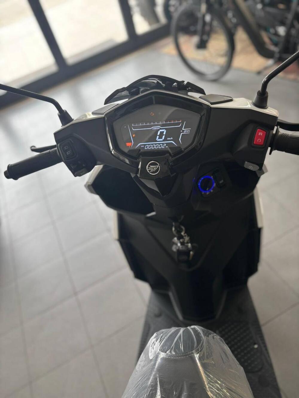 Keeway Motor Icon 125S (2026) (4)