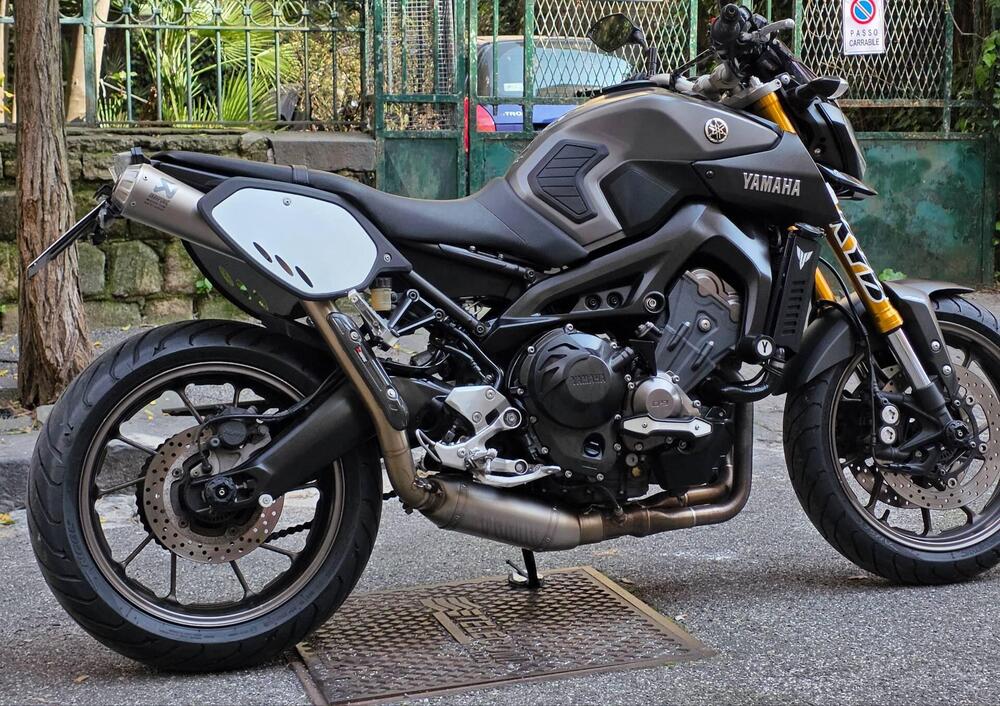 Yamaha MT-09 Sport Tracker ABS (2014 - 16) (18)