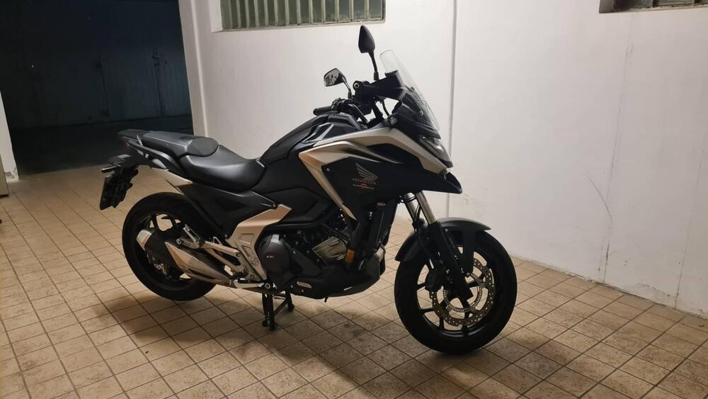 Honda NC 750 X DCT (2021 - 24) (2)