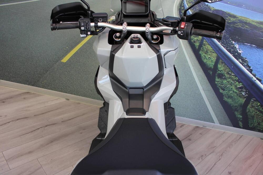 Honda X-ADV 750 DCT (2021 - 24) (19)