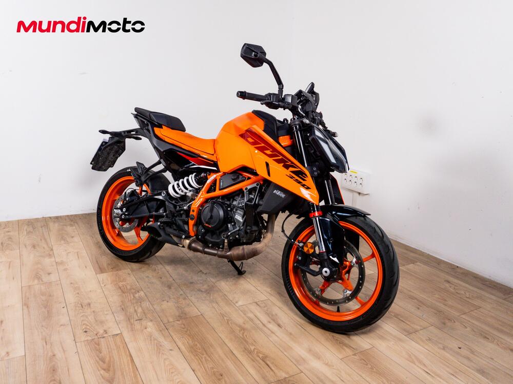 KTM 390 Duke (2021 - 23) (2)