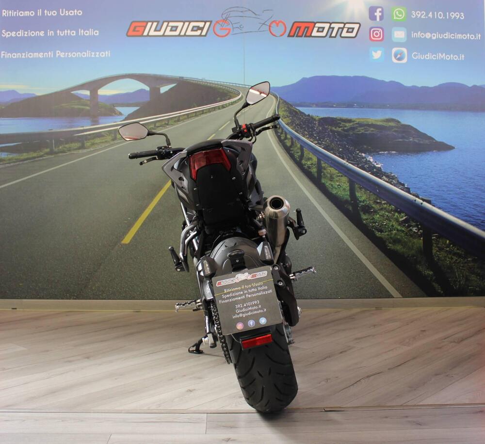 Benelli 752 S (2022 - 25) (4)