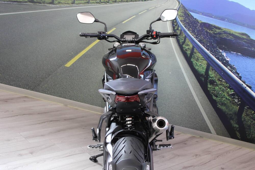 Benelli 752 S (2022 - 25) (8)