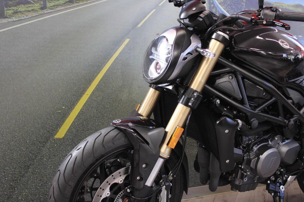 Benelli 752 S (2022 - 25) (11)