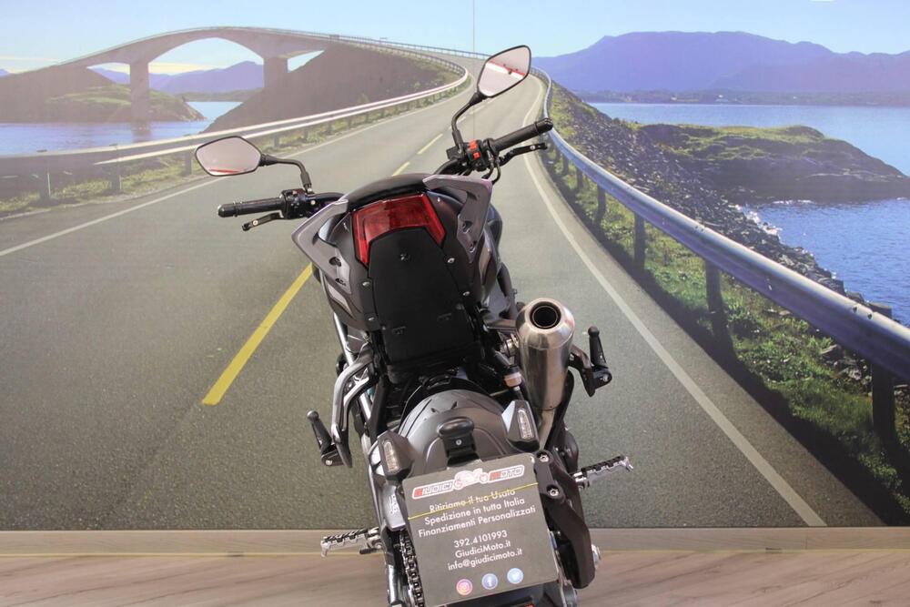 Benelli 752 S (2022 - 25) (19)