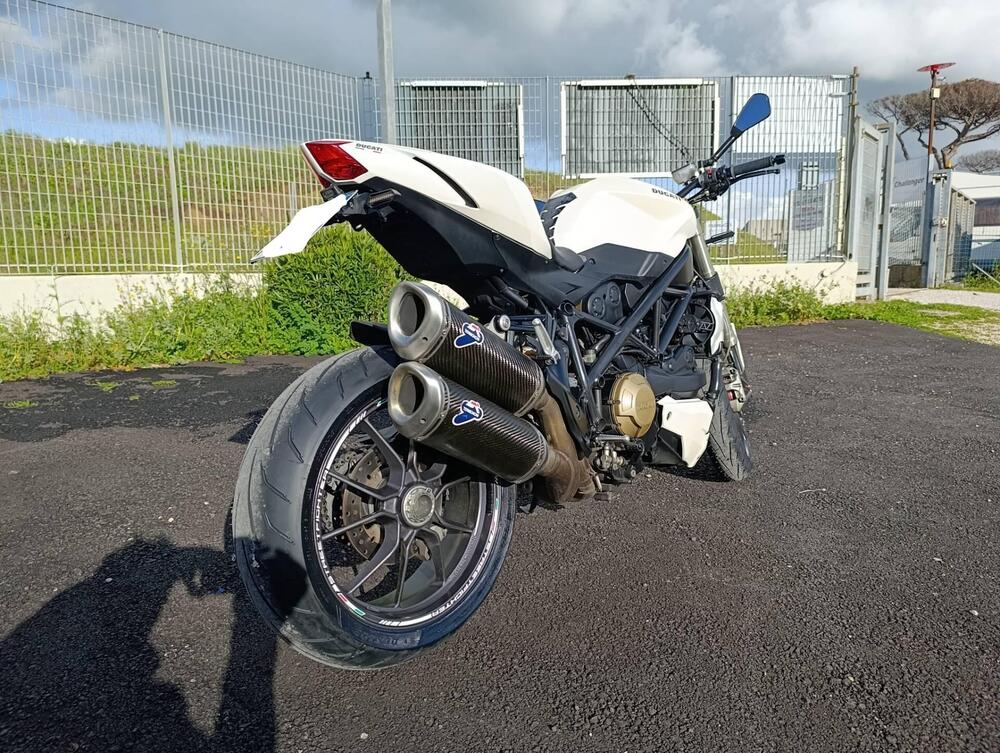 Ducati Streetfighter (2009 - 12) (14)