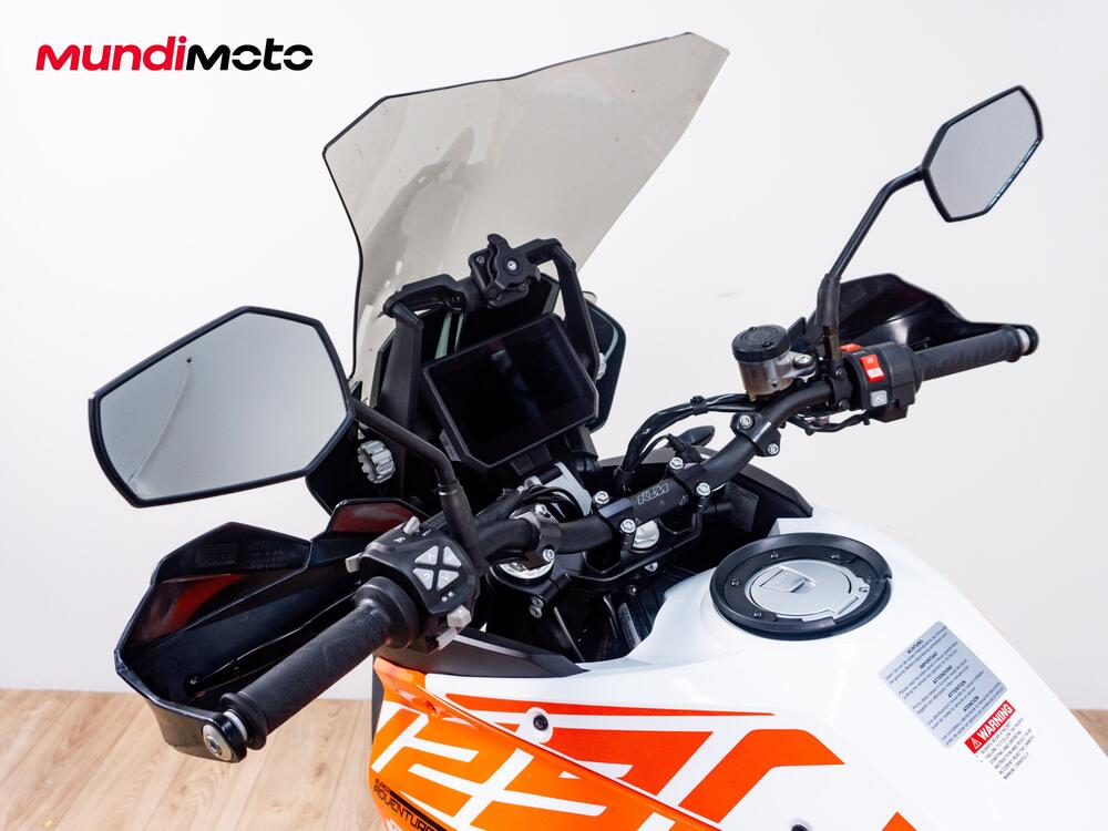 KTM 1290 Super Adventure S (2021) (9)