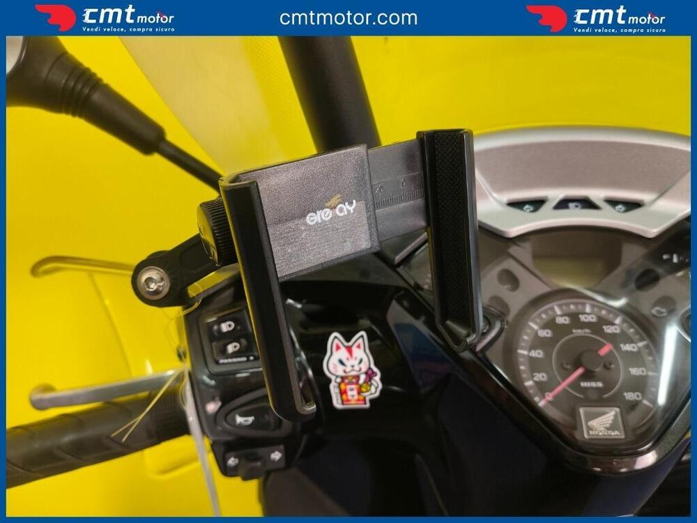 Honda SH 300 i (2011 - 14) (6)