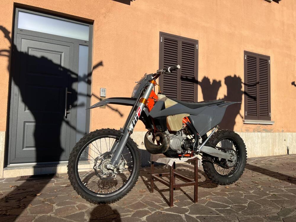 KTM 300 EXC E Six Days (2017) (3)