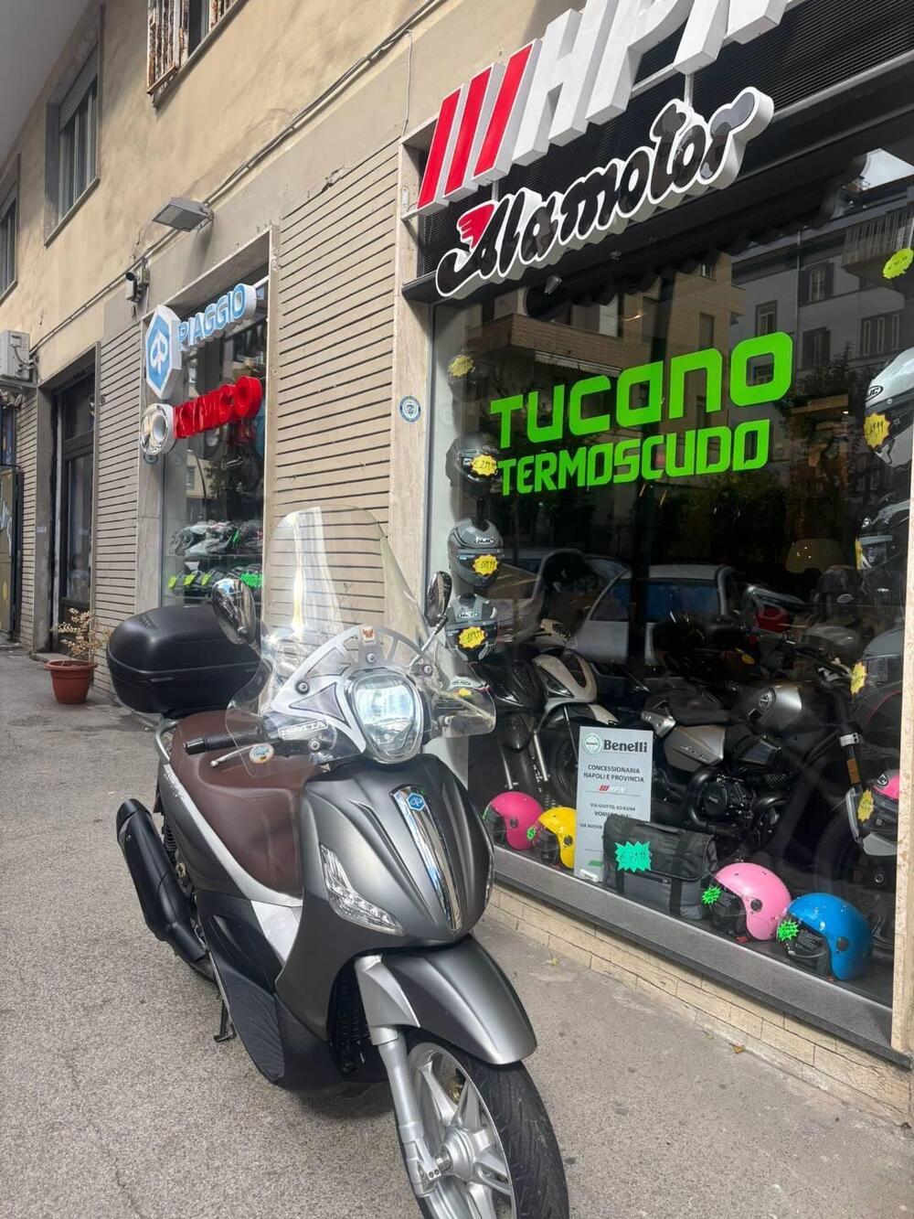 Piaggio Beverly 350 S ABS (2019 - 20) (8)