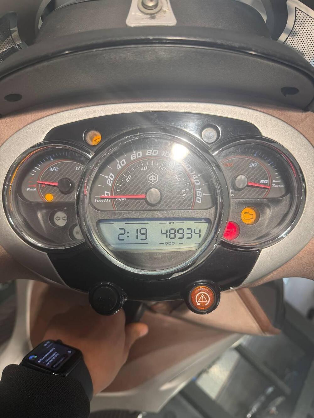 Piaggio Beverly 350 S ABS (2019 - 20) (4)