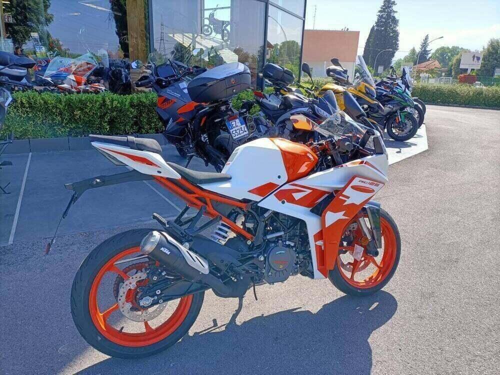 KTM RC 125 (2022 - 26) (2)