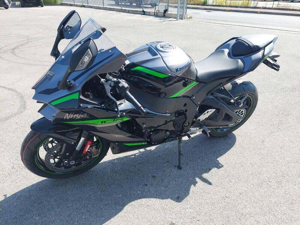 Kawasaki Ninja 1000 ZX-10R (2021 - 25) (4)