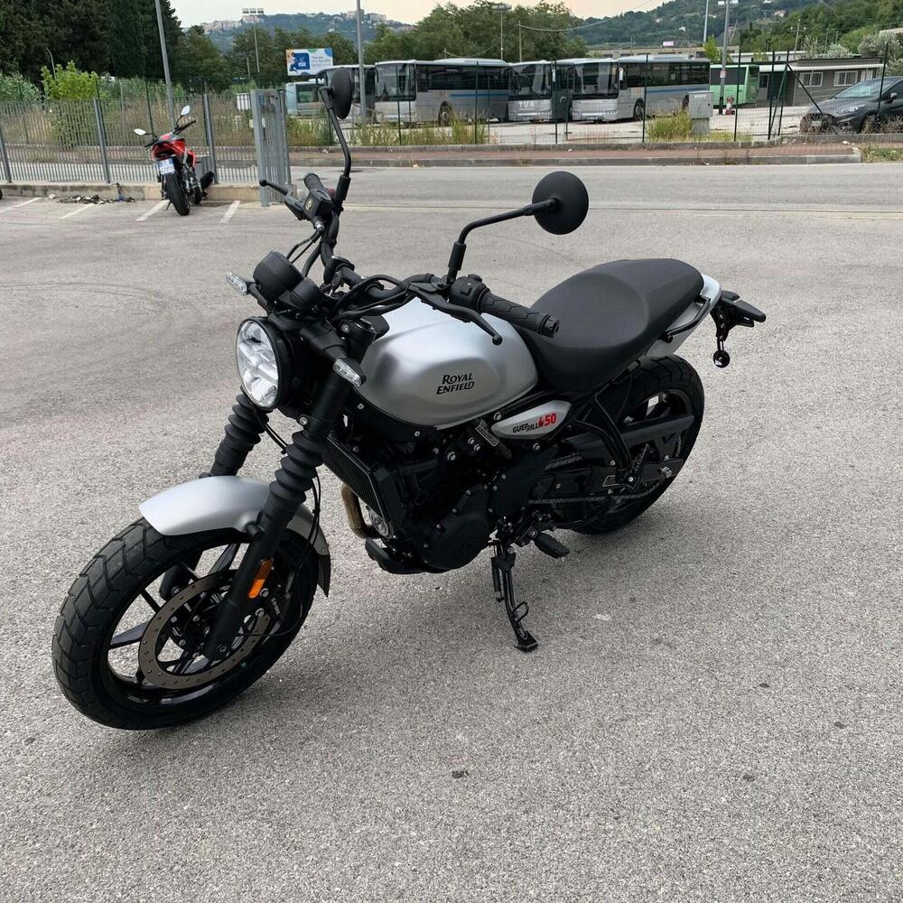 Royal Enfield Guerrilla 450 (2024 - 26) (2)