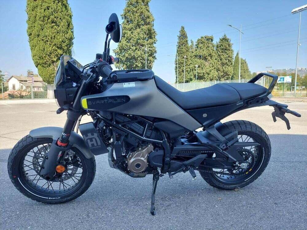 Husqvarna Svartpilen 125 (2024 - 26) (6)