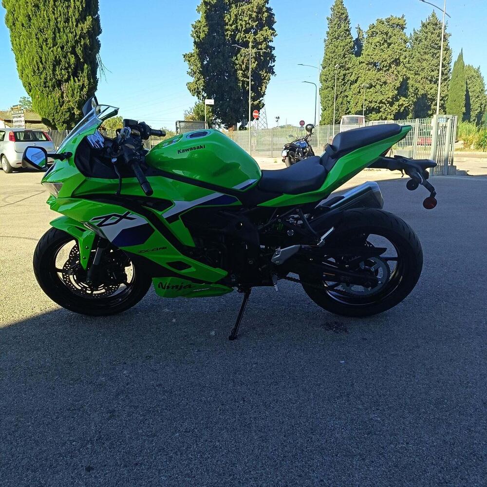 Kawasaki Ninja ZX-4RR (2024 - 26) (7)