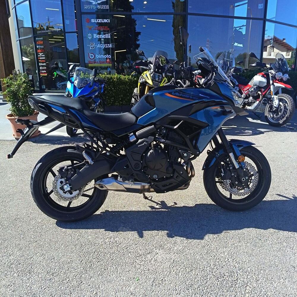 Kawasaki Versys 650 (2025 - 26) (2)