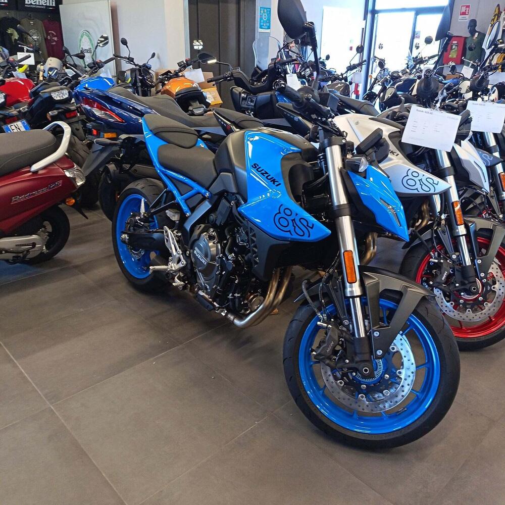 Suzuki GSX-8S (2025 - 26) (3)