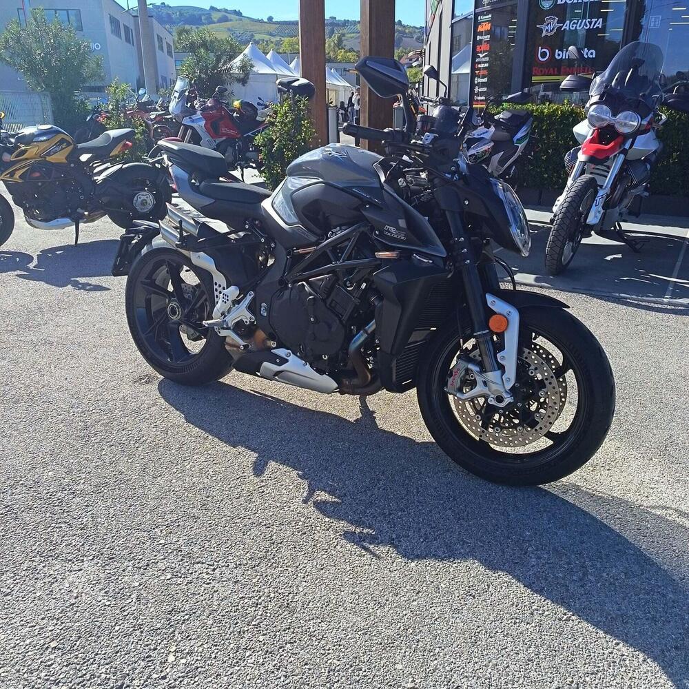 MV Agusta Brutale 1000 RS (2022 - 26) (3)