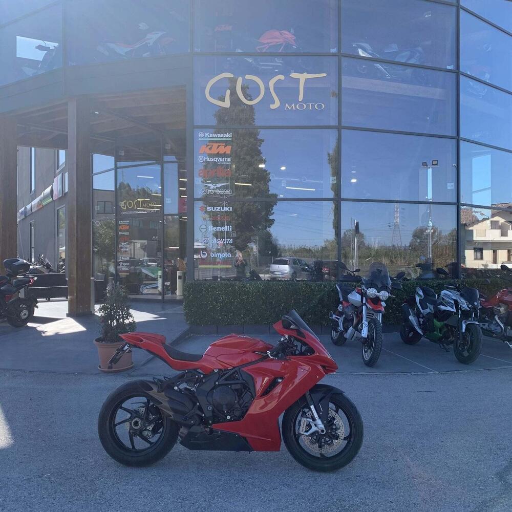 MV Agusta F3 800 Rosso (2021 - 23)