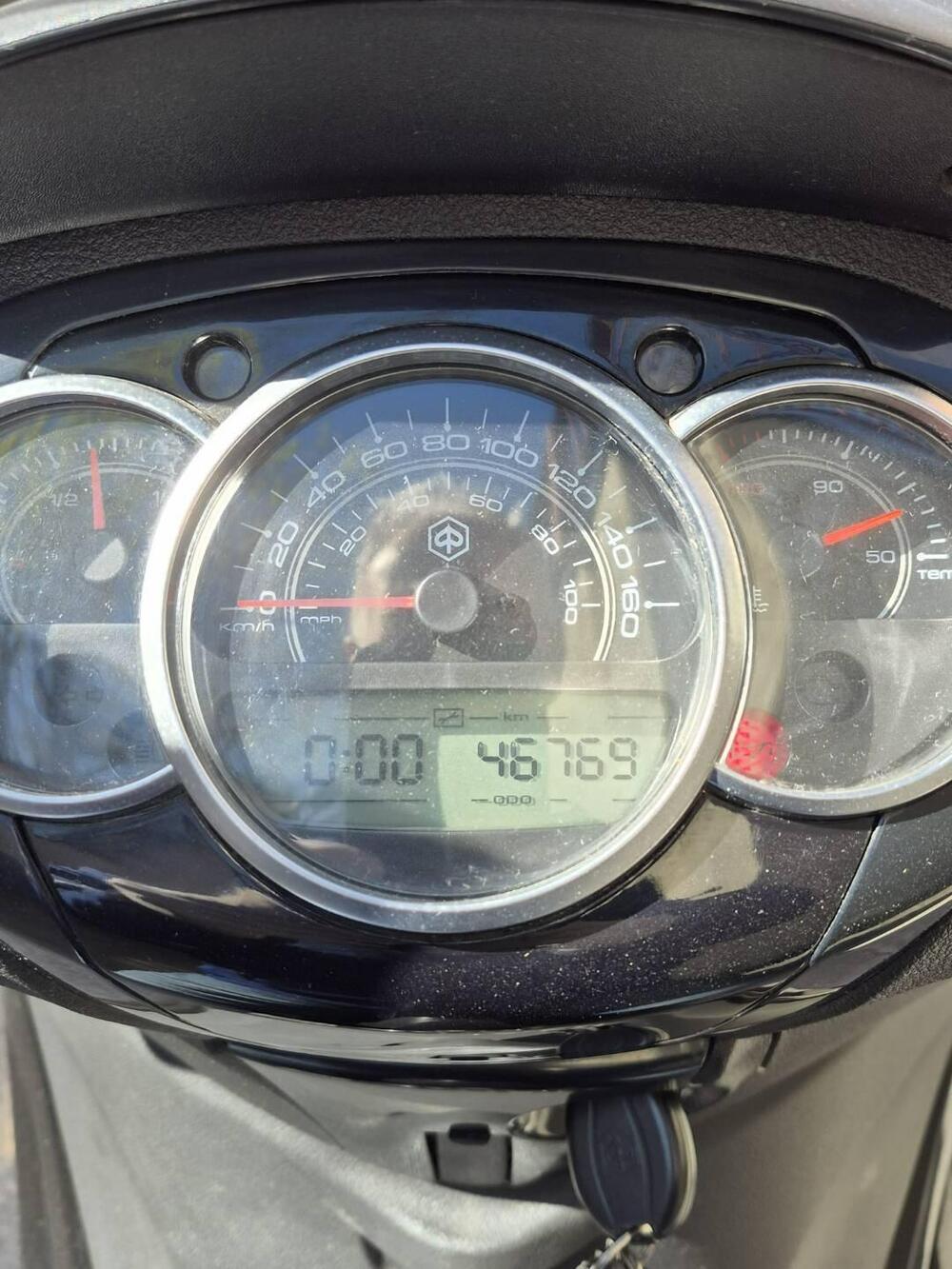 Piaggio Beverly 300 i.e. (2010 - 16) (5)