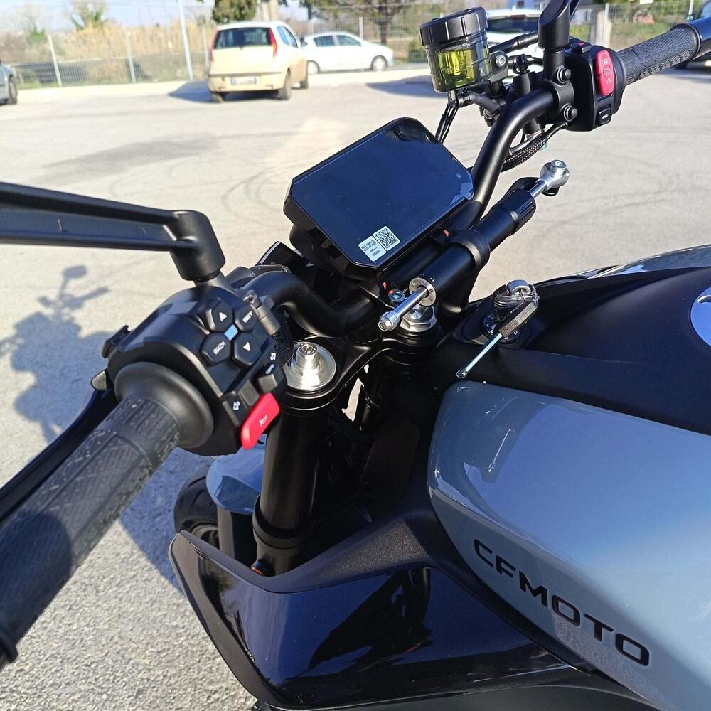 CFMOTO 675NK (2025 - 26) (8)