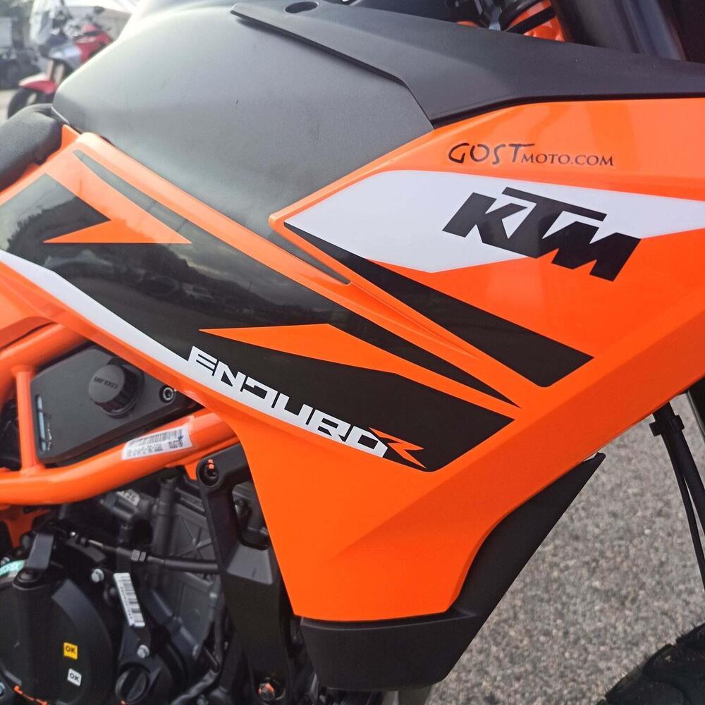 KTM 125 Enduro R (2025 - 26) (6)