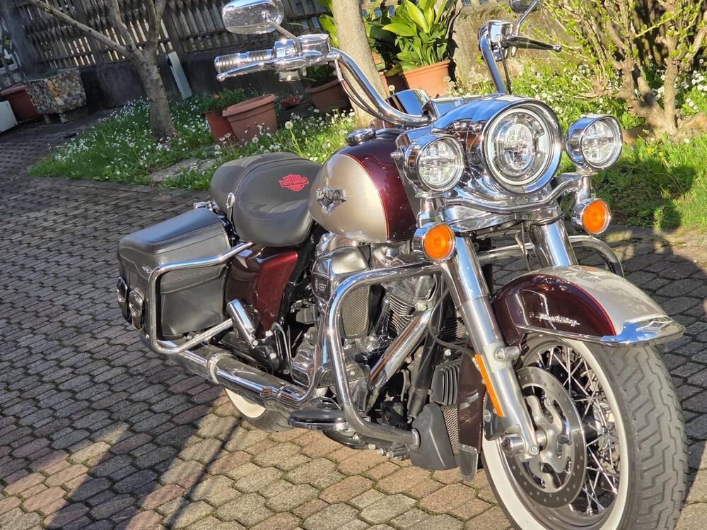 Harley-Davidson 107 Road King Classic (2017 - 18) - FLHRC (7)