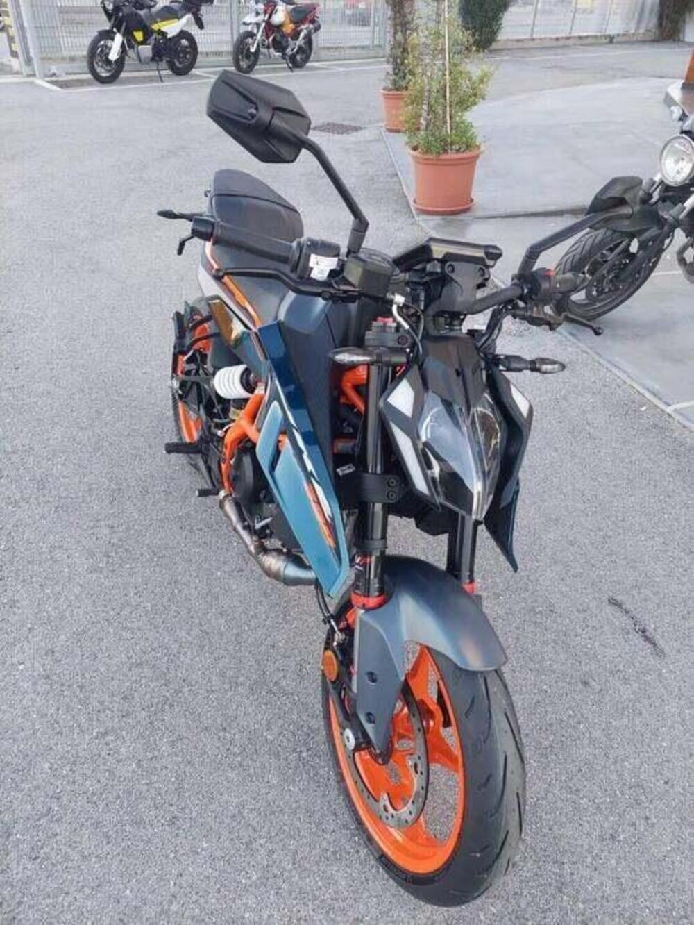 KTM 390 Duke (2024 - 25) (4)