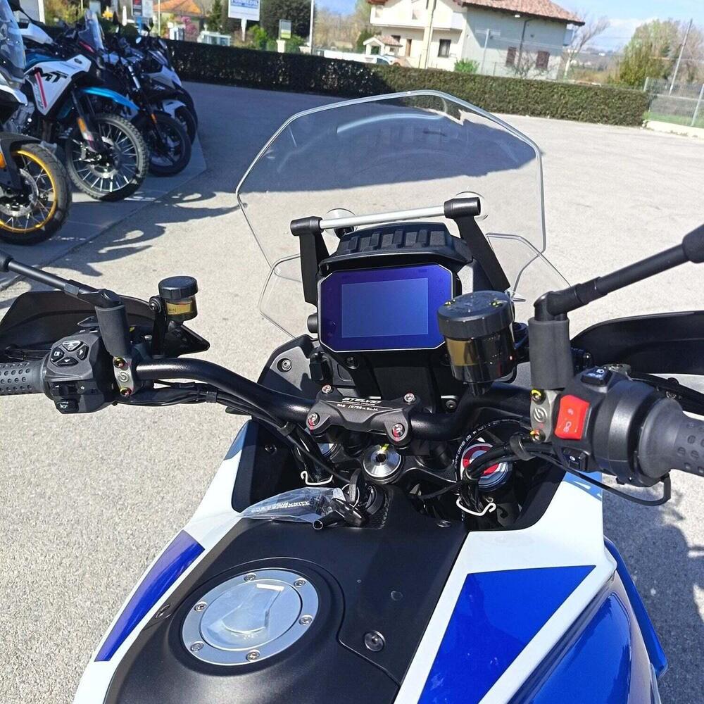 Moto Guzzi Stelvio Duecento Tributo (2025 - 26) (8)