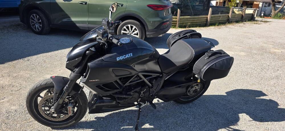 Ducati Diavel 1200 Carbon (2010 - 13) (6)