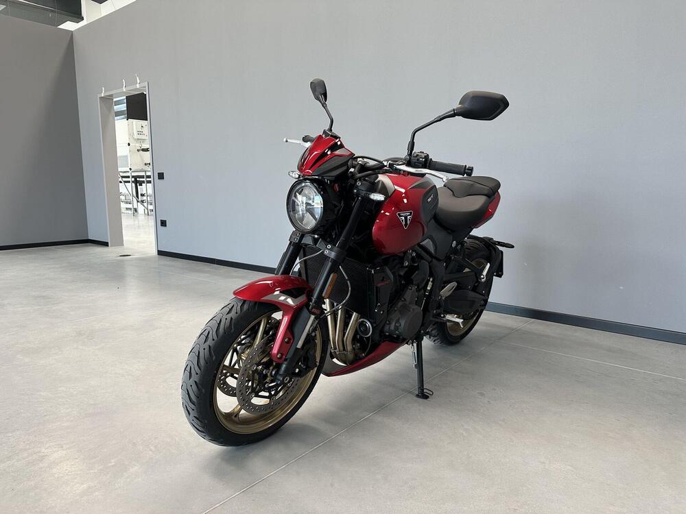 Triumph Trident 800 (2026) (3)
