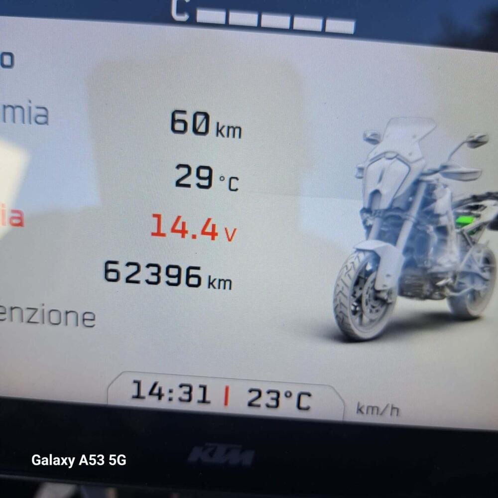 KTM 1290 Super Adventure S (2022 - 25) (8)