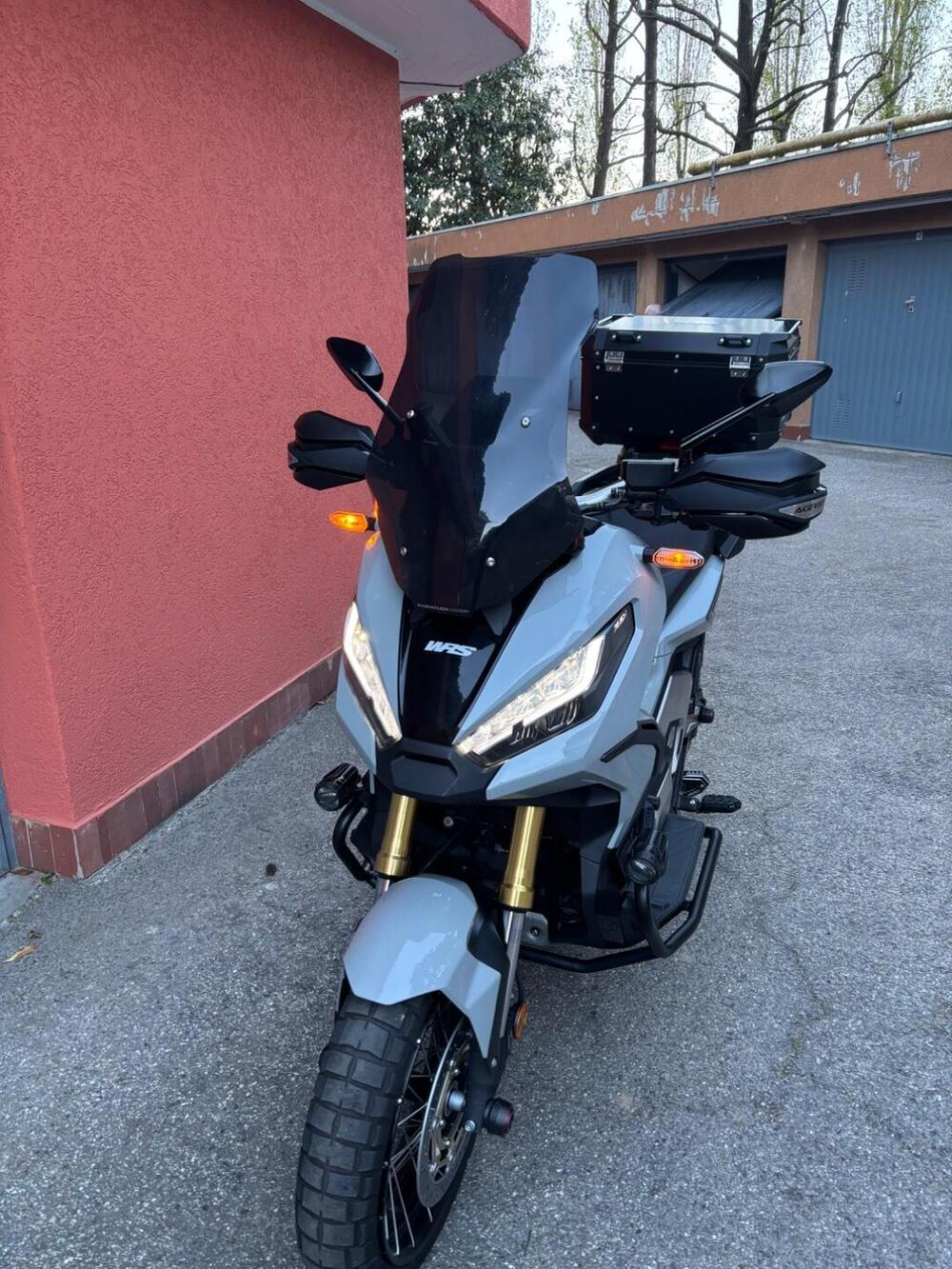 Honda X-ADV 750 DCT (2021 - 24) (2)