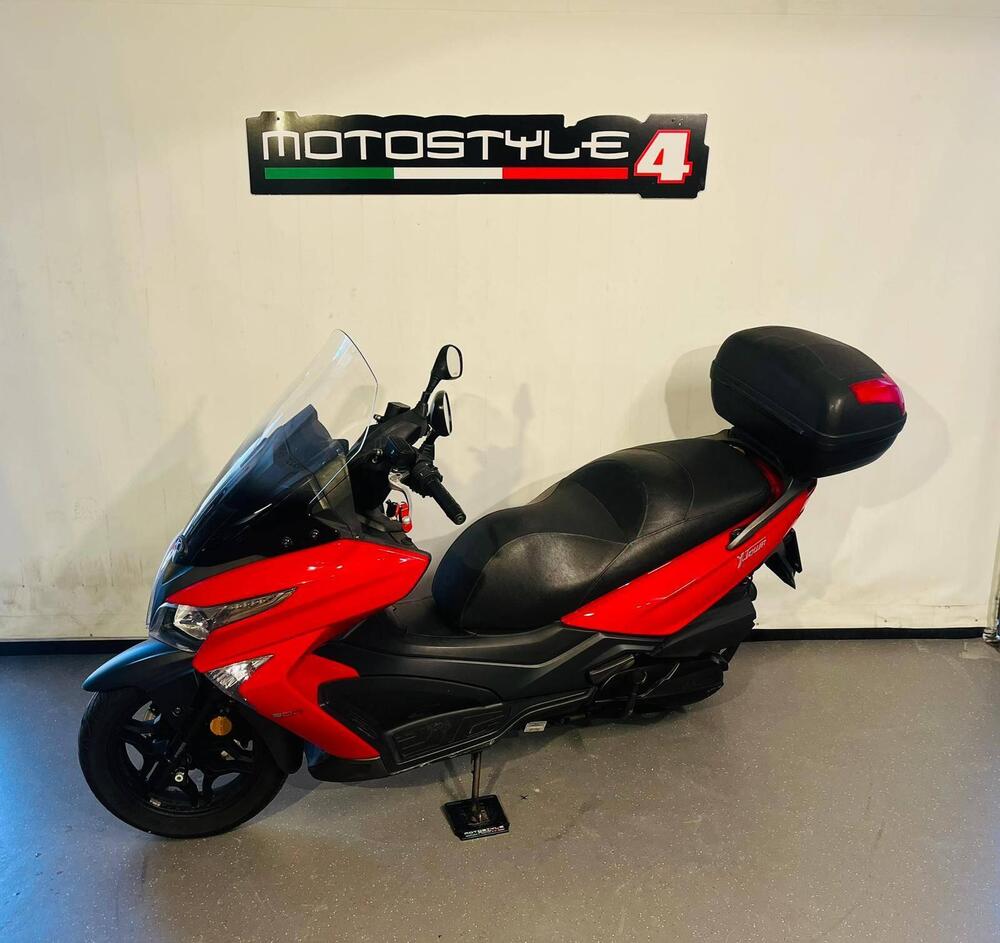 Kymco X-Town 300i ABS (2016 - 20) (2)